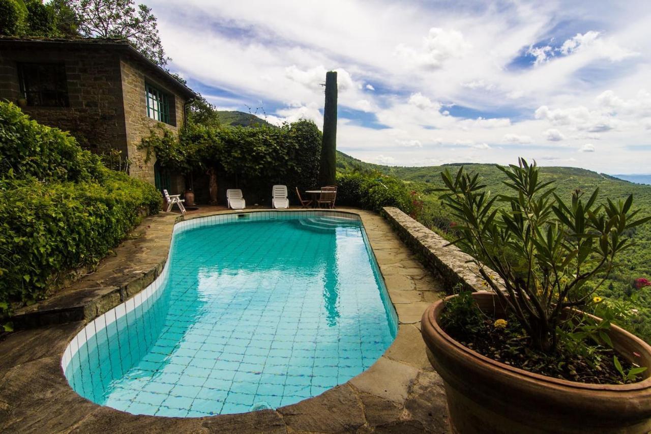 Villa Alla Trappola San Clemente in Valle Bagian luar foto