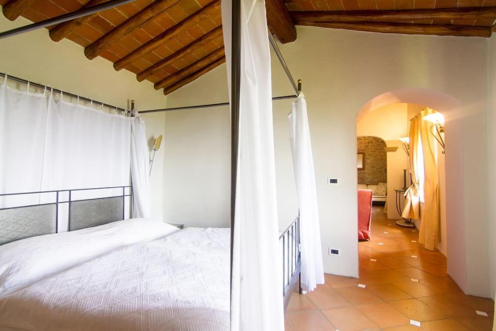 Villa Alla Trappola San Clemente in Valle Bagian luar foto