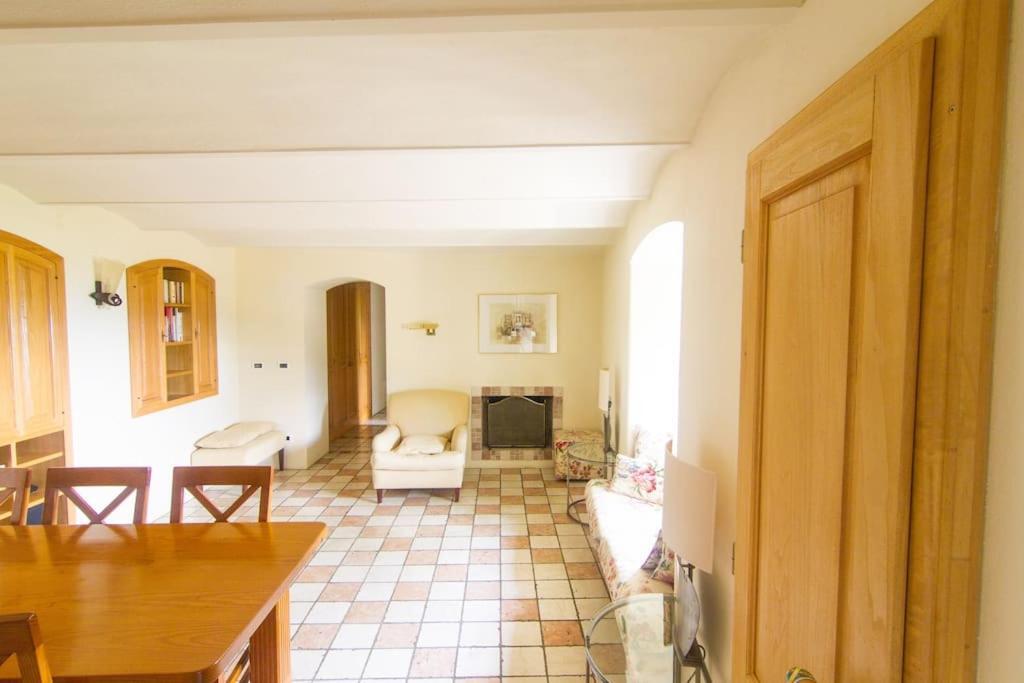Villa Alla Trappola San Clemente in Valle Bagian luar foto